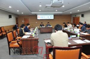 크기변환_사진_2015 송신년 축제 준비TF 회의.JPG