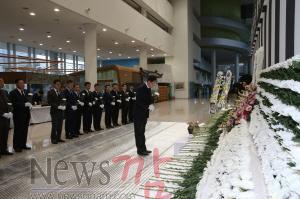 크기변환_20151123_고 김영삼 전대통령 분향 1.jpg