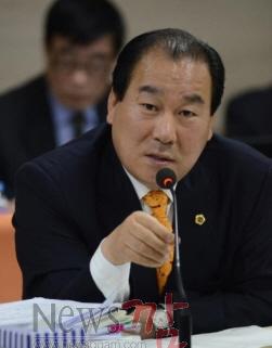크기변환_강정일 의원.jpg